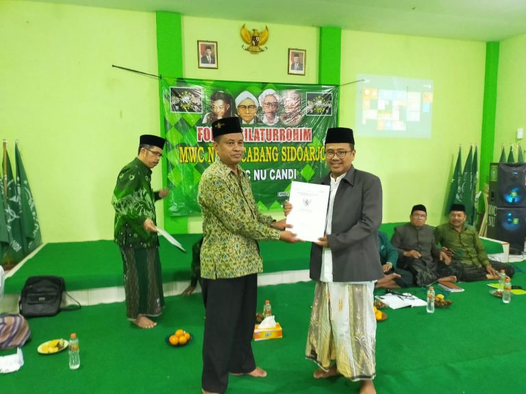 LWP Sidoarjo Serahkan Sertifikat BHPNU