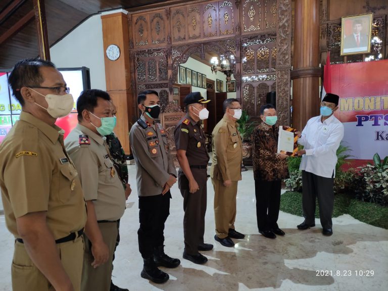 28 Sertifikat BHPNU Diterimakan