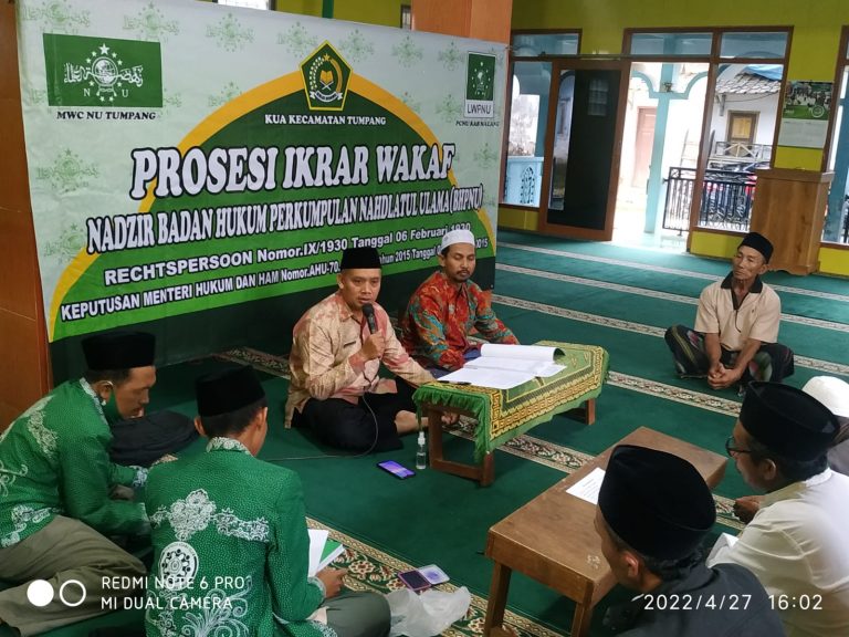 Ikrar wakaf di masjid Nurul Huda Petungsewu