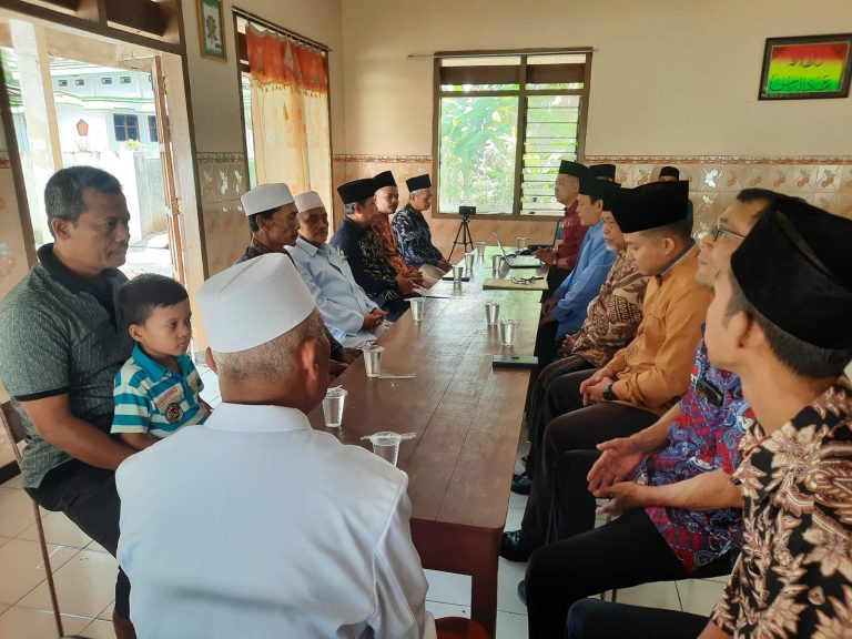 Ikrar Wakaf 3 Bidang di Desa Melis